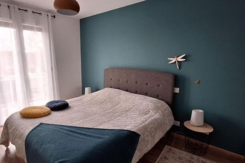 Charmante Maison De Ville Climatisee Avec Wifi Saint-Yrieix-la-Perche Extérieur photo